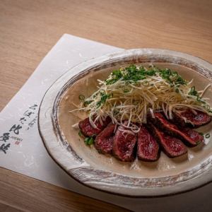 国産牛のタタキ ネギ塩まみれ