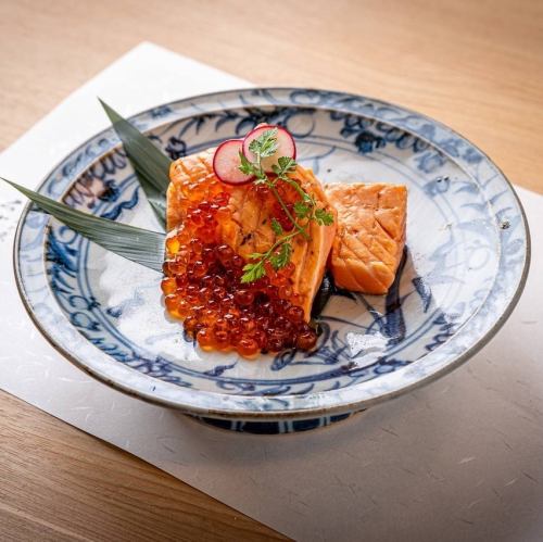 店主こだわりの手作りのおばんざいや創作料理が楽しめる