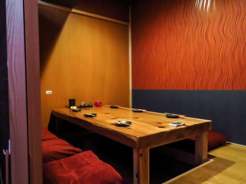 [Fully private rooms] We have private rooms with a great atmosphere.This is a sunken kotatsu where you can relax and unwind.We will guide you to the most suitable private room according to the number of people and the purpose of your stay, such as 6 people, 10 people, 20 people, etc.
