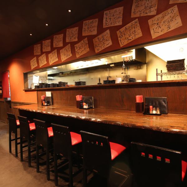An open counter seat is also popular.Recommended for 2 people regardless of gender or sex, it is a seat where you can enjoy cuisine and sake easily even by one person.You can taste your favorite dish and sake slowly! Please do not hesitate to stop drinking by yourself!