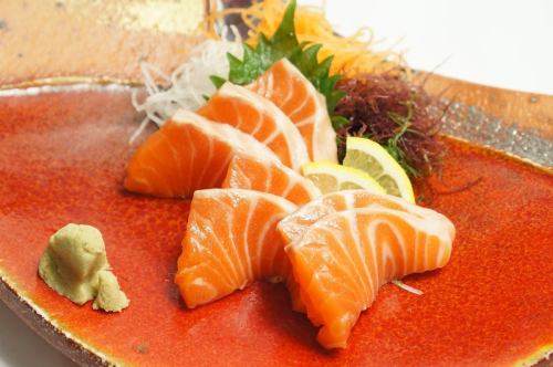 raw salmon sashimi