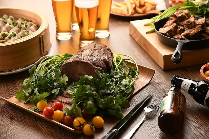 生ビールや九州産焼酎などがお楽しみいただける飲み放題をご用意