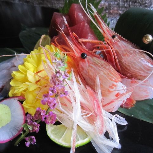 Assorted 3 kinds of seasonal sashimi (for 2 people)