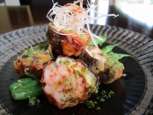 Shiitake mushroom stuffed with shrimp