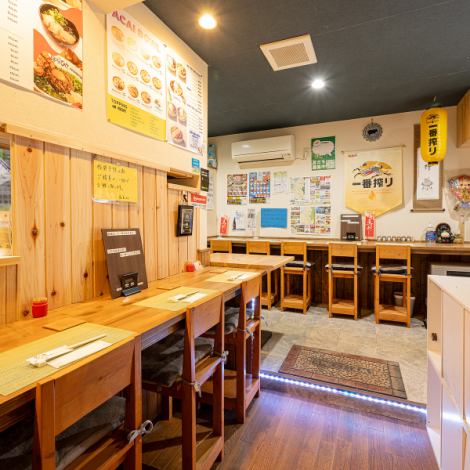 ≪おひとり様も大歓迎◎≫当店はおひとり様でのご来店も大歓迎◎お仕事終わりの帰宅前にクイッと一杯いかがですか？新鮮で大盛りの海鮮丼と名物の炭火焼をご堪能下さい★皆様のご来店をスタッフ一同心よりお待ちしております。