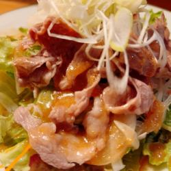 清麻呂の牛しゃぶサラダ