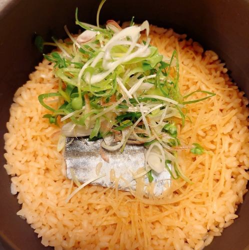 自家農園の三宅ファームのお米を使用した土鍋ご飯
