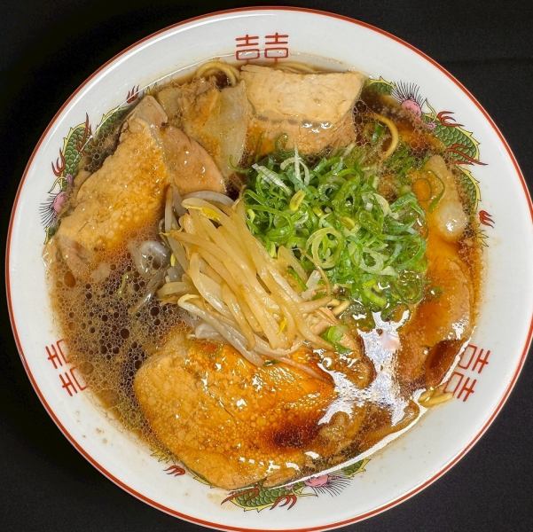トリプルGO背脂ブラック中華そば（並）