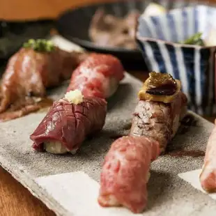 生ビールもOK!2時間飲み放題付き【極上炙り肉寿司】食べ放題コース10品 3800円→3000円(税込)