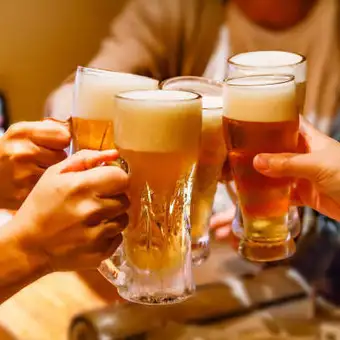 【1日2組限定】エリア最安！ビール付き飲み放題980円！コスパ最強宴会コース♪