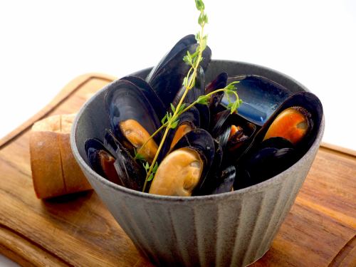 Mussels white wine steamed