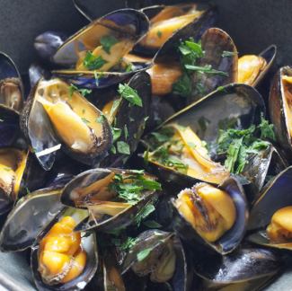 モンサンミッシェル ムール貝の白ワイン蒸し