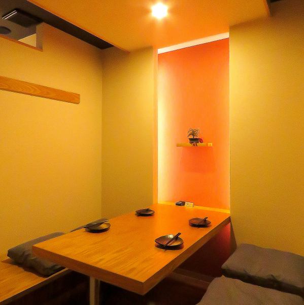 [完全私人的房間] 堀被爐座位。推薦給那些想要舉辦輕鬆派對、約會或度過輕鬆女孩之夜的人士！宴會的話，可以選擇5,000日元的2小時暢飲套餐！