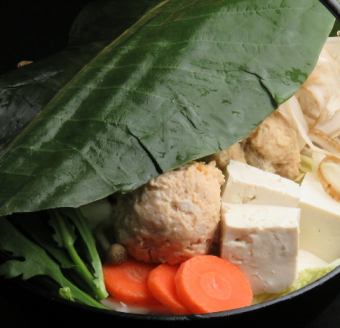 仅限冬季 ◆ 三重烧和三重火锅 ◆ 含2小时畅饮 4,500日元