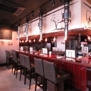 This is the place where you can spend a wonderful time with your special someone★The counter seats are especially popular, allowing you to chat with friends or loved ones in a stylish atmosphere! This is the place where heartwarming conversations can take place while enjoying yakiniku☆Please enjoy a special moment in a comfortable space♪