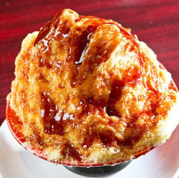 名物デザート 特製ふわふわかき氷(プリン味/抹茶味)