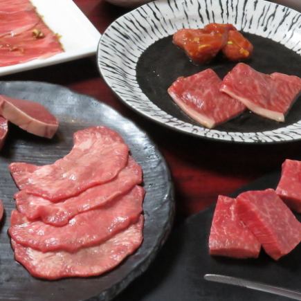  【ランチタイム限定！　焼肉ランチ　松】全6種類のお肉の盛り合わせお一人様￥4,000-(税込)