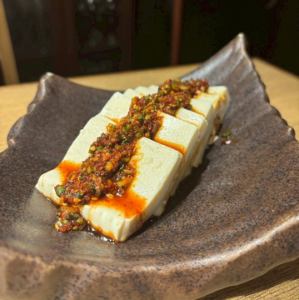 かんこくのり/にくがとうの冷ややっこ