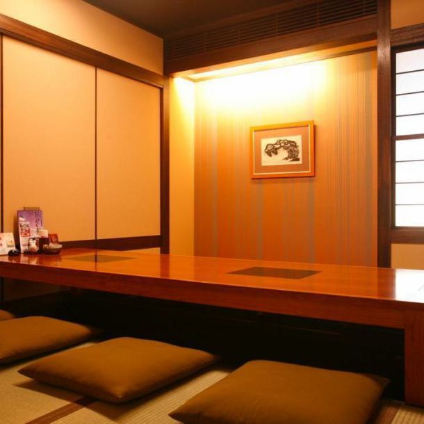 Please relax in a spacious and spacious tatami room with a calm atmosphere.