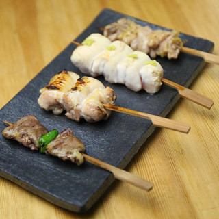 [One of the day's items carefully selected from daily purchases.] Kashiwa Ohatsu Tenjin's recommended 5 skewers 980 yen