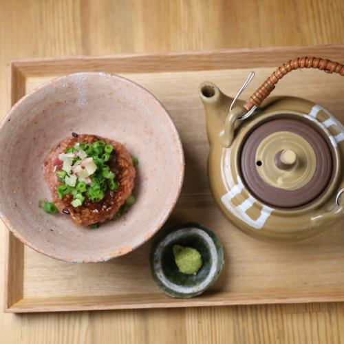 梅子紫蘇飯烤飯糰茶泡飯