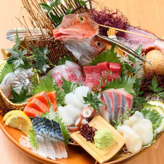 新鮮なお魚とお寿司をお楽しみいただけます♪