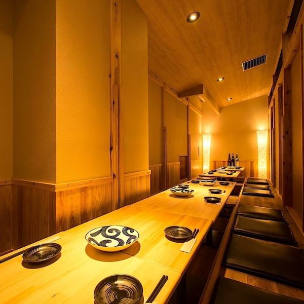 [Private room for up to 20 people◇] A hidden private room just a 1-minute walk from Hakata Station's Chikushi Exit.Our private banquet rooms can accommodate 2/4/6...up to 20 people in a relaxed atmosphere.Please enjoy our carefully selected fresh fish and motsunabe (offal hotpot) with a base of miso and soy sauce in a private room.At Hakata Station, we can accommodate your requests for private rooms serving motsunabe and seafood, banquets, company banquets, business entertainment, anniversaries, and drinking parties.