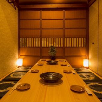 団体個室最大40名様ご利用の際は貸し切りとしてご利用いただけます。鍋あり/鍋なしコースもございます。