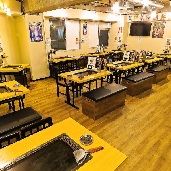 貸切は25名様よりご相談可◎最大52名様までご利用可能です。広々店内はどんな人数にも対応可能!!忘年会や歓送迎会などの宴会はもちろんのこと、デートやご家族のご利用も多数あり★