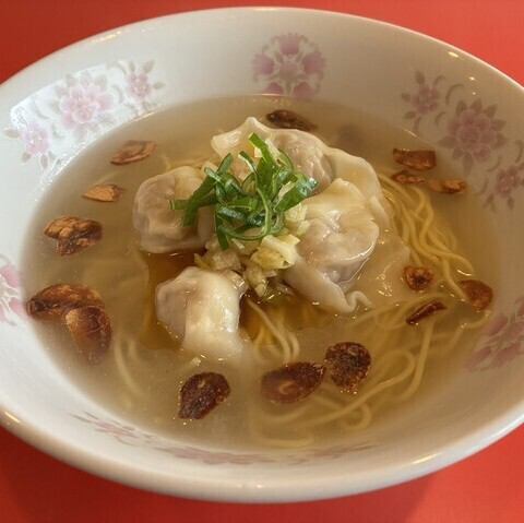 にんにく生姜ワンタンメン (ワンタン4個)