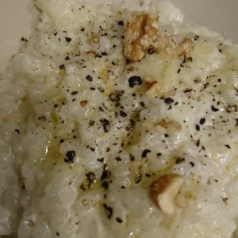 Gorgonzola cheese risotto