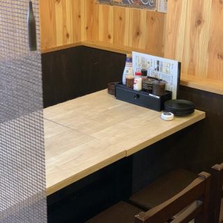 It's a 1-minute walk from Settsu Motoyama, so it's convenient for meetings and small gatherings! We have a wide variety of dishes such as fresh fish, snacks, and sushi made with seasonal ingredients.Introducing the banquet space → [Table seats up to 20 people] [Digging Kotatsu private room up to 10 people] [Zashiki 30 people]