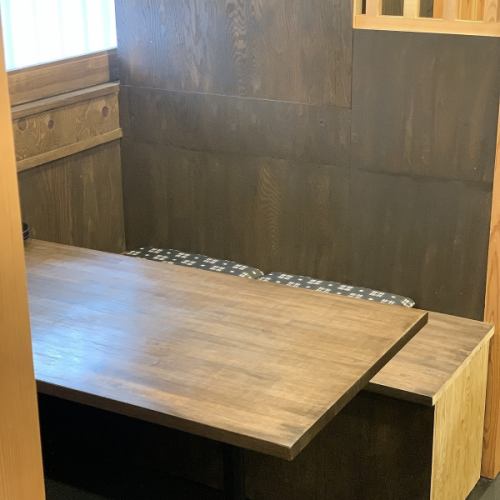 We are creating a space where customers can relax ♪ There are tables, tatami rooms, and private rooms.If you have any problems, please let us know! Introducing the banquet space → [Table seats up to 20 people] [Digging Kotatsu private room up to 10 people] [Zashiki 30 people]