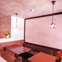【藤が丘駅より徒歩2分】デートや記念日などの大切な日にもご利用いただけるお店。居心地の良い店内でゆったりお寛ぎいただきながら、お料理、お酒をお楽しみくださいませ。