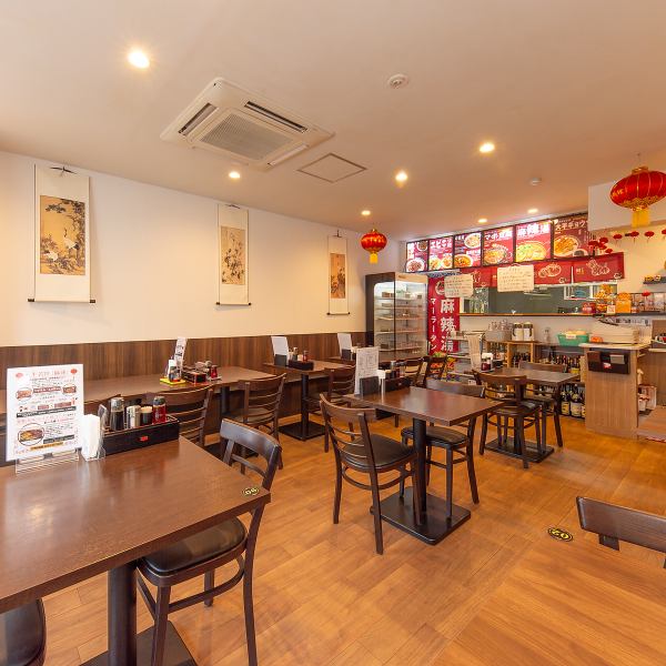 【特別な日を演出する貸切利用】20名様以上から貸切可能！当店は、団体のお食事会や誕生日会など、大切な方との特別なひとときを演出するのに最適な貸切がご利用いただけます。店内は落ち着いた雰囲気で、どんなシーンでもゆったりとくつろげる空間が広がり、思い出に残るひとときを存分にお過ごしいただける空間です。