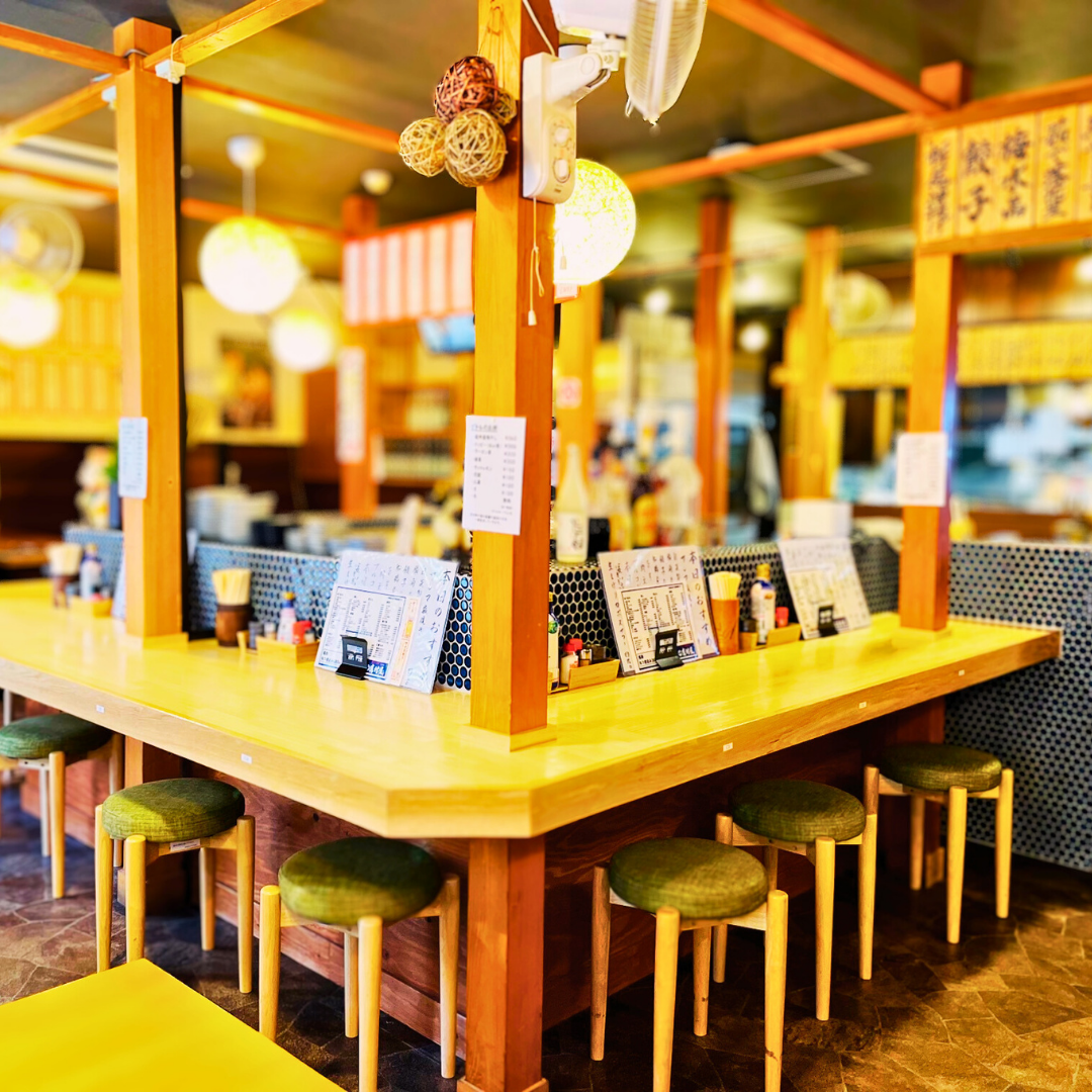 カウンター席もご用意しておりますので、お一人様からお気軽に♪