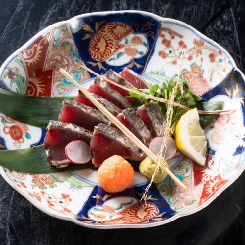 季節の鰹のタタキ