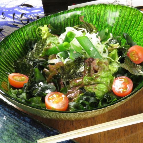 Choregi salad with plenty of green onions