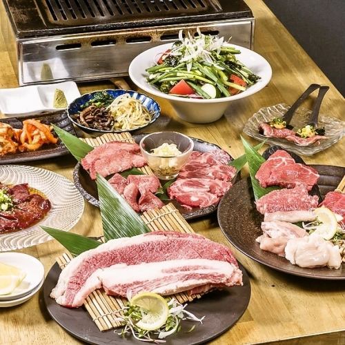 【忘新年会におすすめ！】人気のうにく、希少なコウネステーキが食べられる『レギュラーコース』5500円