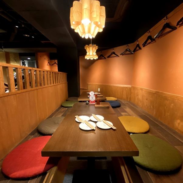 The private digging kotatsu seat is a comfortable place where you can just lie down ♪ A simple and open space is a comfortable place for adults to relax.Book early! If you are looking for an izakaya in Shinjuku, please come and visit us.