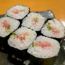 ねぎとろ巻