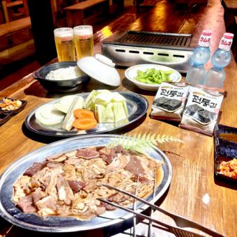 【当日でもOK！】ホルモンバーベキュープラン1人2500円(税込)