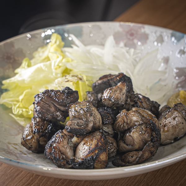 【香ばしさが食欲をそそる】炙り料理◆ももやせせりなど部位ごとの旨みを凝縮