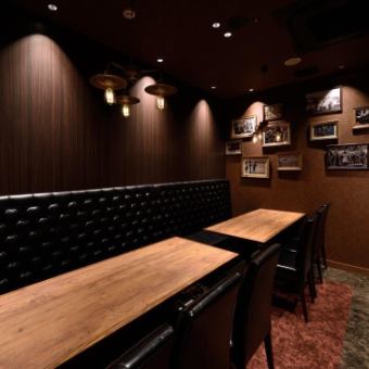 【最大16名様までOK】ちょっとした打ち上げや会社宴会など、大人数でのご宴会も承っております！お昼から営業しているので、夜だと難しいメンバーとの昼宴会はもちろん、ご親戚の集まりなどにも是非ご利用ください！
