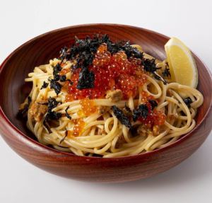 うにと漬けいくらのスパゲッティ