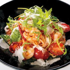 完熟トマトと海老の冷製アラビアータ