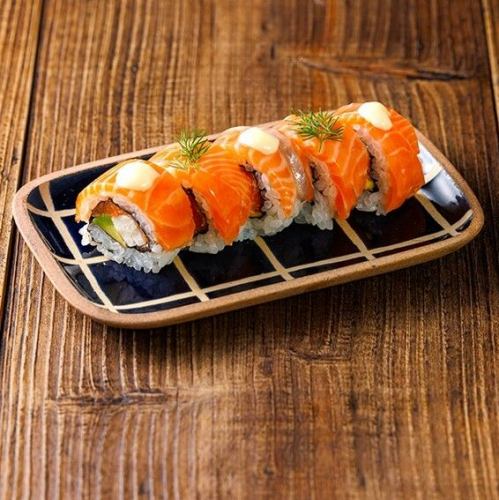 気安く味わう創作鮨