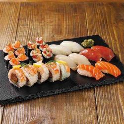 にぎわい盛り（ちょぼ巻き・錦ロール・京にぎり鮨）