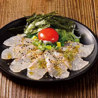 赤玉子のタイ塩ユッケ