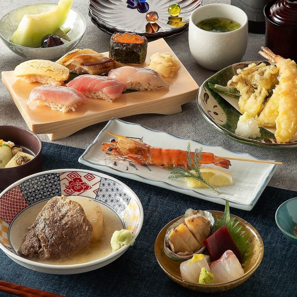 11/18~名物料理を織り交ぜ、特上寿司が堪能できる贅沢コース☆